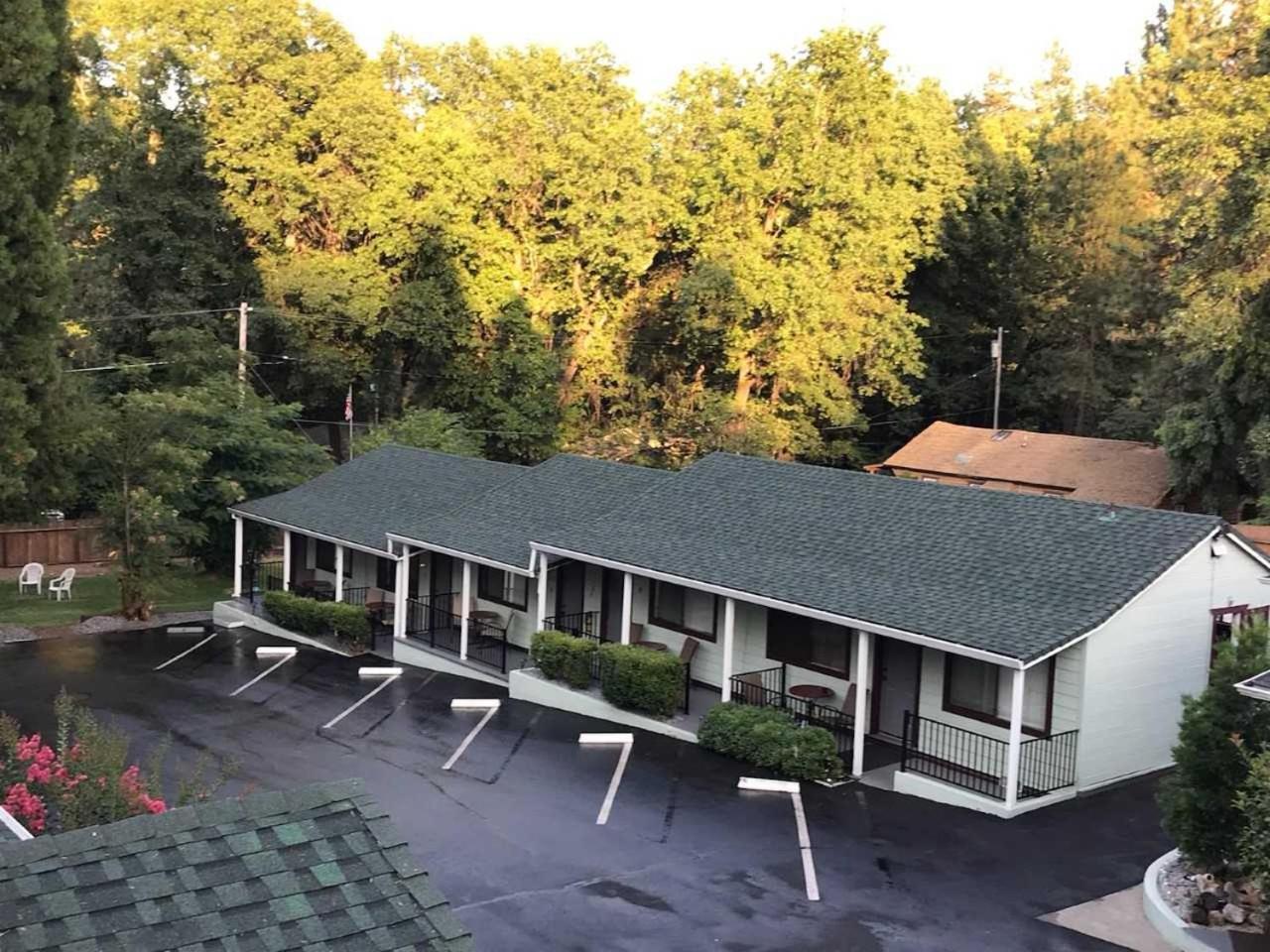 Lake Shasta Lodge Lakehead Bagian luar foto