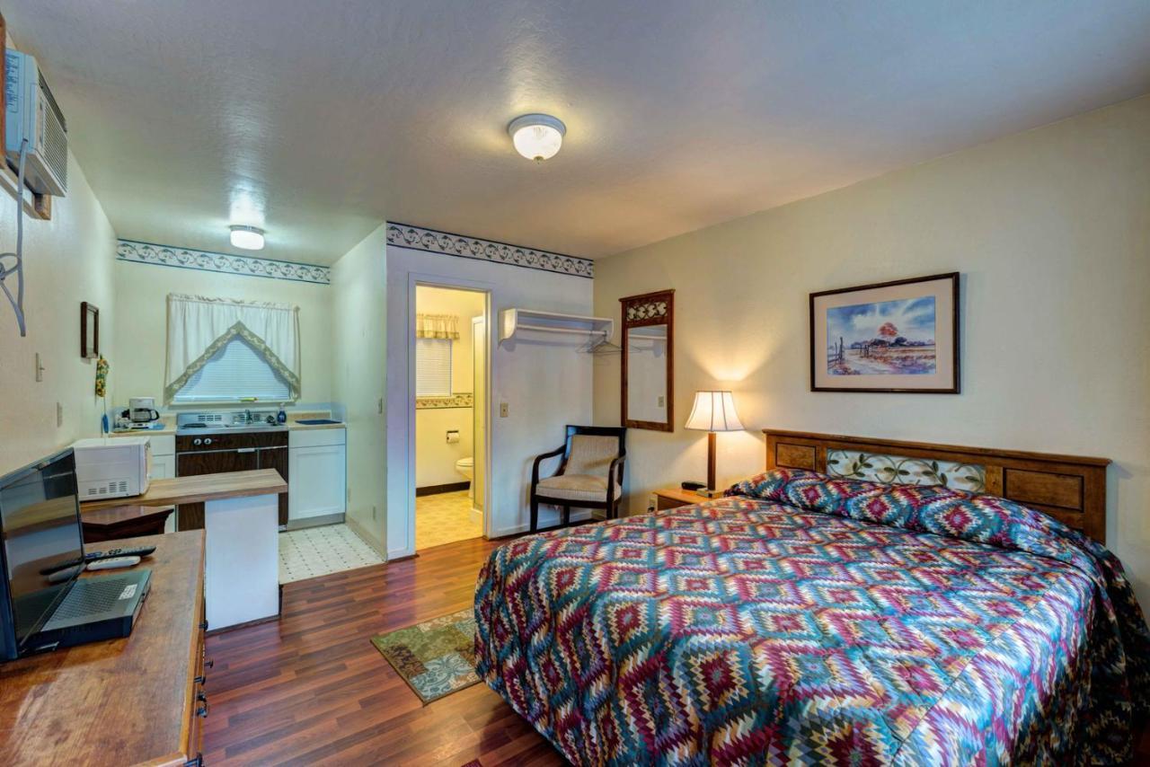 Lake Shasta Lodge Lakehead Bagian luar foto
